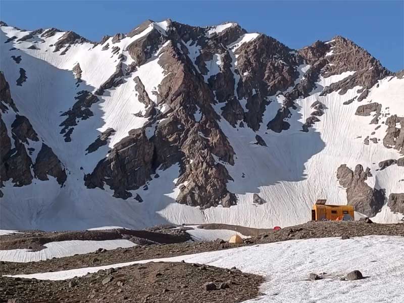 نمایی از جان پناه چال کبود