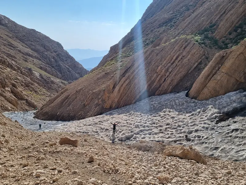 گزارش صعود به زردکوه بختیاری کلونچی 4 صعود به کلونچی از کول خدنگ